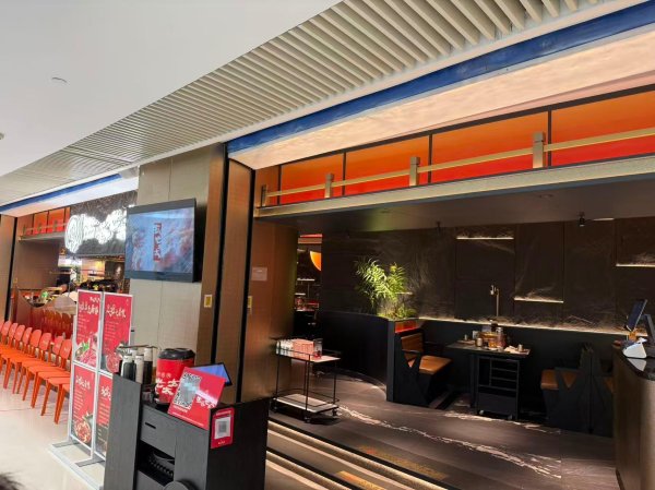 爱配投资 前员工举报知名连锁烤肉店后厨环境差还卖隔天肉，市监突击检查！回应：发现就整改了